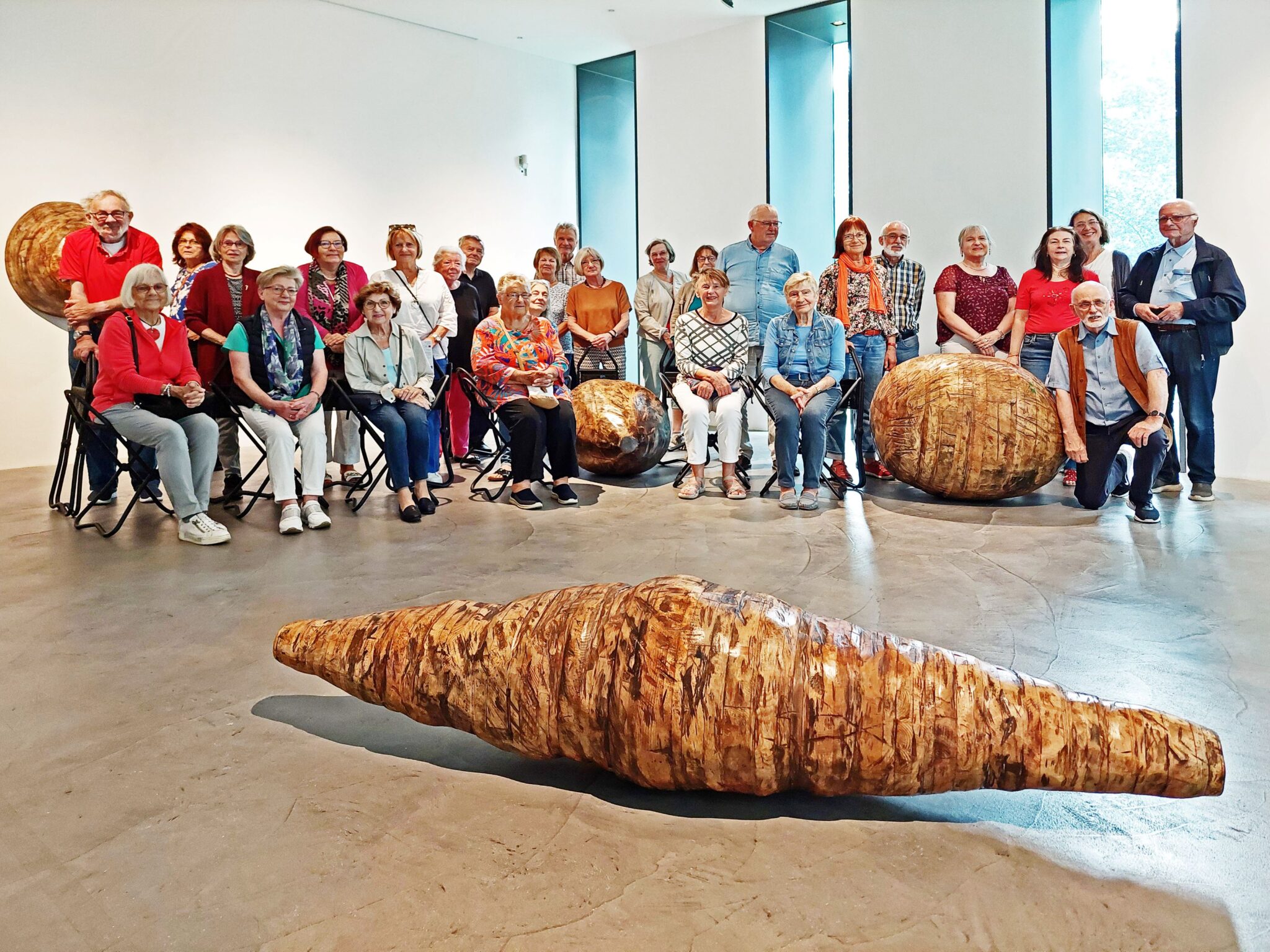 Ingrid Hartlieb, HOLZ IST MEIN WERKSTOFF, LFM Neumarkt, 23.7.2025_Pressebild